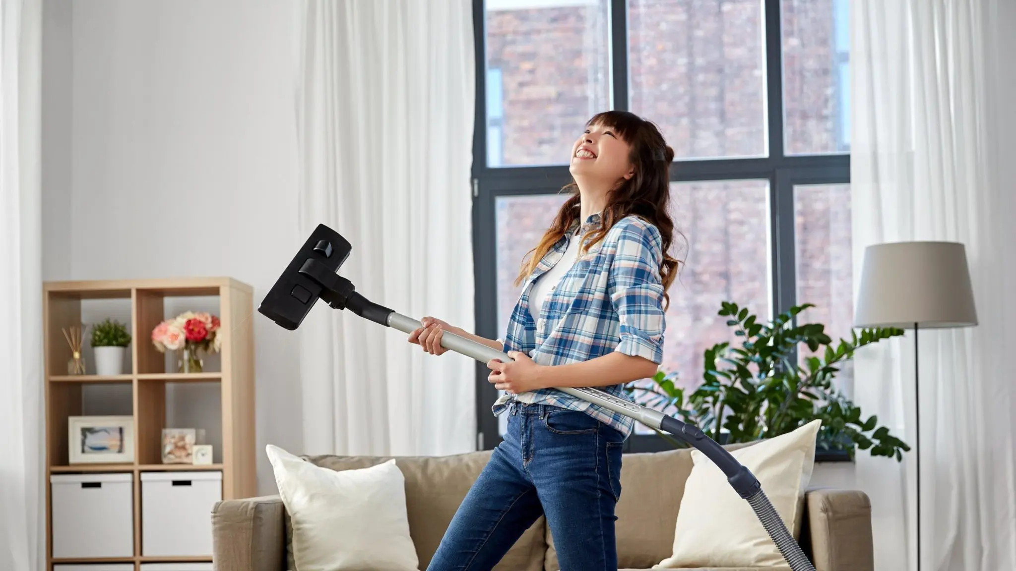 Tips For Vacuum Cleaning With Back Pain Back In Shape